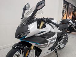 2026 CFMOTO 450 SR ABS White