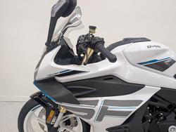 2026 CFMOTO 450 SR ABS White