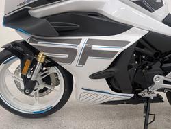 2026 CFMOTO 450 SR ABS White