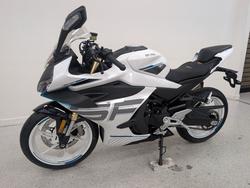 2026 CFMOTO 450 SR ABS White