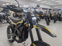 2025 Sur-ron ULTRA BEE R BLK/YELLOW