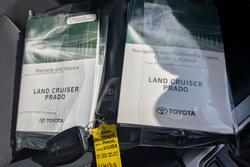 2022 Toyota Landcruiser Prado VX