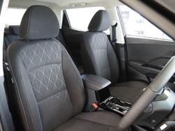 2025 Mahindra XUV3XO AX5L