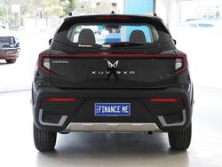 2025 Mahindra XUV3XO AX5L