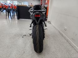 2025 CFMOTO 675 SR-R NEBULA BLACK