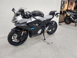 2025 CFMOTO 675 SR-R NEBULA BLACK