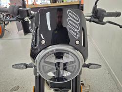 2026 Triumph Tracker 400 Phantom Black