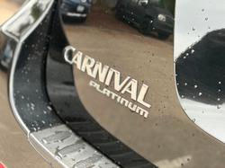 2016 Kia Carnival Platinum