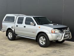 2010 Nissan Navara ST-R