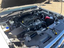 2025 Ford Everest Platinum MY26.00 4X4 Dual Range Arctic White