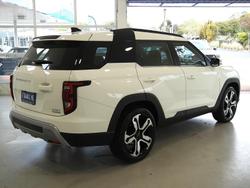 2025 KGM Torres Hybrid K40