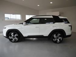 2025 KGM Torres Hybrid K40