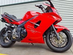 2008 Triumph Sprint ST 1050 Sprint Red