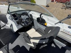 2014 QUINTREX 540 Cruiseabout