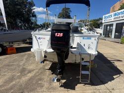 2014 QUINTREX 540 Cruiseabout