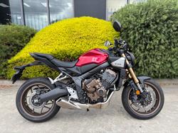 2024 Honda CB650RAC Red