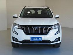 2025 Mahindra XUV700 AX7L