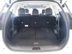 2025 Mahindra XUV700 AX7L