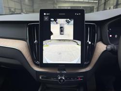 2025 Volvo XC60 Ultra B5 Dark