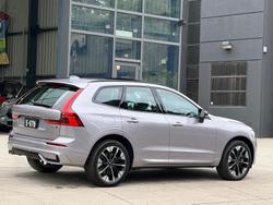2025 Volvo XC60 Ultra B5 Dark