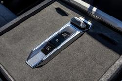 2025 LDV Terron 9 Origin EKK1C AWD Spruce Green