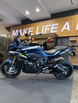 2024 BMW Motorrad S 1000 XR SPORT GRAVITY BLUE METALLIC