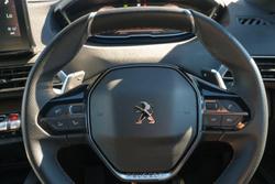 2022 Peugeot 5008 GT Sport