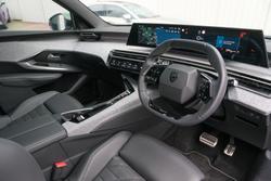 2024 Peugeot 3008 GT Hybrid