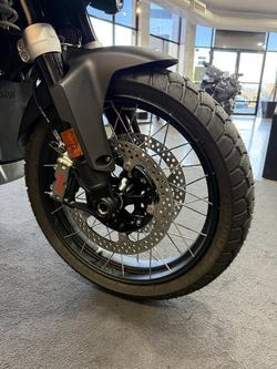 2025 BMW Motorrad R 1300 GS TRIPLE BLACK BLACK STORM METALLIC