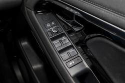 2021 Land Rover Range Rover Evoque P250 R-Dynamic SE
