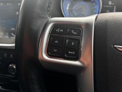 2012 Chrysler 300 C LX MY12 Bright White