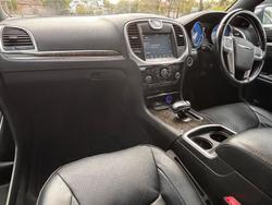 2012 Chrysler 300 C LX MY12 Bright White