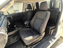 2023 Toyota Hilux SR Hi-Rider GUN136R 4x2 Glacier White