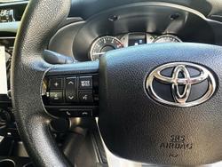 2023 Toyota Hilux SR Hi-Rider GUN136R 4x2 Glacier White