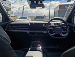 2026 KGM Torres Hybrid K40 J140 MY26 Forest Green