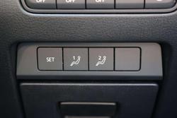 2020 Mazda 3 G25 Evolve