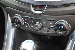 2016 Holden Calais V