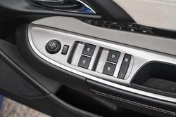 2016 Holden Calais V