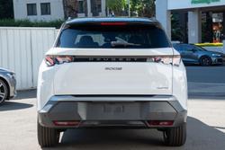 2025 Peugeot 5008 GT Premium Hybrid