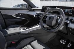 2025 Peugeot 5008 GT Premium Hybrid