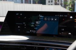 2025 Peugeot 5008 GT Premium Hybrid