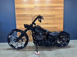 2016 HARLEY-DAVIDSON FXSB SOFTAIL BREAKOUT