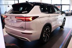 2025 Mitsubishi Outlander PHEV Exceed Tourer