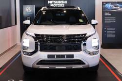 2025 Mitsubishi Outlander PHEV Exceed Tourer