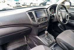 2022 Mitsubishi Triton GLX