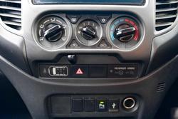 2022 Mitsubishi Triton GLX