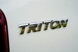 2022 Mitsubishi Triton GLX