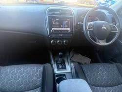 2023 Mitsubishi ASX ES