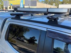 2015 NISSAN NAVARA ST (4x4) NP300 D23 SILVER OR CHROME