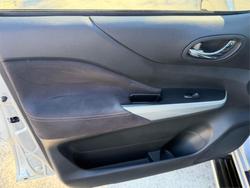 2015 NISSAN NAVARA ST (4x4) NP300 D23 SILVER OR CHROME